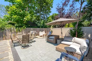 55 Cleveland St, Patchogue, NY 11772 - Photo 33