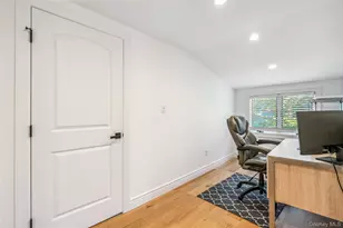 55 Cleveland St, Patchogue, NY 11772 - Photo 27