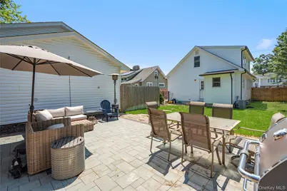 55 Cleveland Street, Patchogue, NY 11772 - Photo 35
