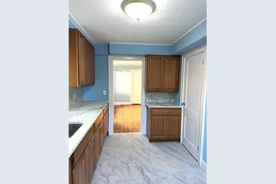 5 Crest Place, Elmsford, NY 10523 - Photo 9