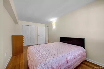 6434 Grand Central Parkway #3G, Forest Hills, NY 11375 - Photo 15