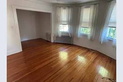 12520 22nd Avenue, College Point, NY 11356 - Photo 11