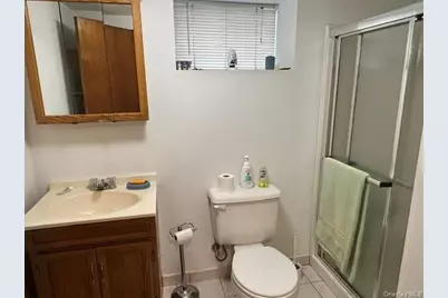 12520 22nd Avenue, College Point, NY 11356 - Photo 19