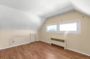 157 Land Ln, Westbury, NY 11590 - Photo 13