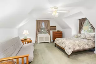 85 Woodlawn Ave, Valley Stream, NY 11581 - Photo 11