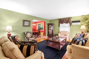 85 Woodlawn Ave, Valley Stream, NY 11581 - Photo 5