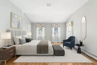 55 North Drive, Manhasset, NY 11030 - Photo 11