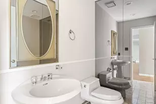 55 North Dr, Manhasset, NY 11030 - Photo 9