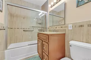 4030 Jerusalem Ave, Seaford, NY 11783 - Photo 11