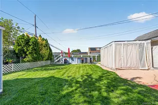 114 Southberry Ln, Levittown, NY 11756 - Photo 33