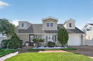 114 Southberry Ln, Levittown, NY 11756 - Photo 3