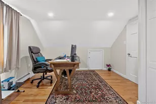 114 Southberry Ln, Levittown, NY 11756 - Photo 27