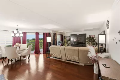 100 High Point Drive #710, Hartsdale, NY 10530 - Photo 5