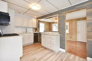 235 Madison Ave, Oceanside, NY 11572 - Photo 11