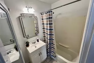 855 E Broadway, Long Beach, NY 11561 - Photo 11