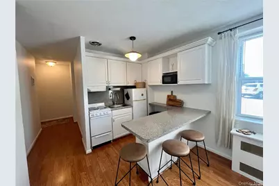 855 E Broadway #Le, Long Beach, NY 11561 - Photo 7