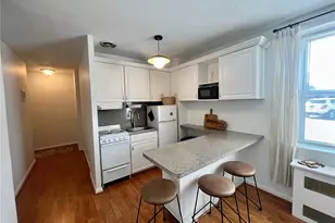 855 E Broadway, Long Beach, NY 11561 - Photo 7