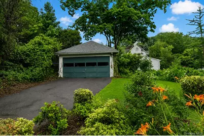1 Sage Terrace, Scarsdale, NY 10583 - Photo 25