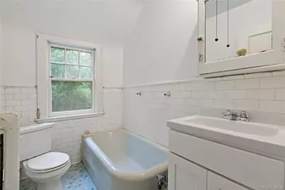 1 Sage Terrace, Scarsdale, NY 10583 - Photo 19