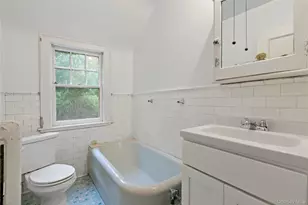 1 Sage Ter, Scarsdale, NY 10583 - Photo 19