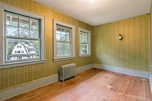1 Sage Ter, Scarsdale, NY 10583 - Photo 17