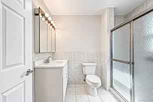 16 Salem Rd, Hicksville, NY 11801 - Photo 27