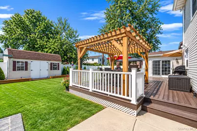 16 Salem Road, Hicksville, NY 11801 - Photo 45