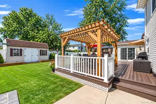 16 Salem Rd, Hicksville, NY 11801 - Photo 45