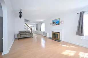 82-17 166th St, Jamaica, NY 11432 - Photo 7