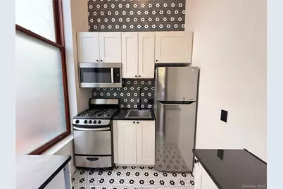 241 Lenox Avenue, New York, NY 10027 - Photo 9