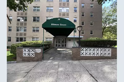 30 Lake Street #8D, White Plains, NY 10603 - Photo 1