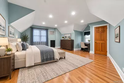 4 Holly Street, Yonkers, NY 10704 - Photo 17