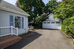 38 Fern St, Floral Park, NY 11001 - Photo 25
