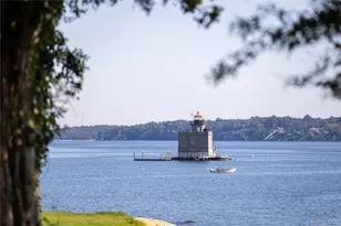 7 Lighthouse Point, Lloyd Harbor, NY 11743 - Photo 3