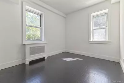 2 Sadore Lane #1E, Yonkers, NY 10710 - Photo 5