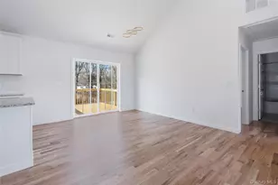 157 S Quaker Ln, Hyde Park, NY 12538 - Photo 5
