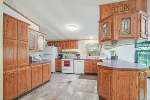 57 Forest Dr, Hyde Park, NY 12538 - Photo 5