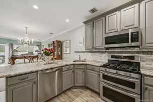272 Tamerisk Ln, New Windsor, NY 12553 - Photo 9