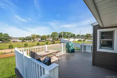25 Heather Crescent, Commack, NY 11725 - Photo 41