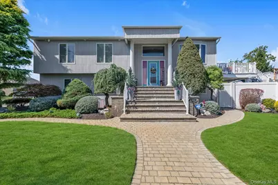 3984 Darby Lane, Seaford, NY 11783 - Photo 1