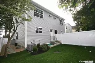 9 Mohegan Ave, Port Washington, NY 11050 - Photo 9