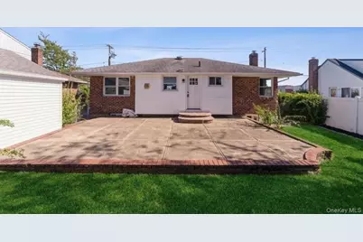 1839 Front Street, East Meadow, NY 11554 - Photo 21