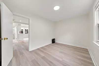 16505 78th Avenue, Fresh Meadows, NY 11366 - Photo 9