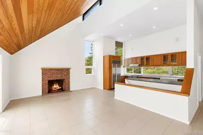 49 Gilberts Path, Amagansett, NY 11930 - Photo 7