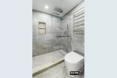 2636 E 7th Street, Brooklyn, NY 11235 - Photo 35