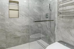 2636 E 7th St, Brooklyn, NY 11235 - Photo 35