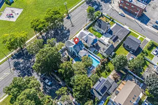 1054 Grand Ave, Hempstead, NY 11550 - Photo 31