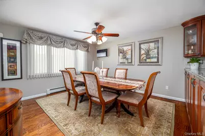 2569 Wantagh Avenue, Wantagh, NY 11793 - Photo 7