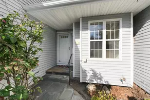14 Glen Eagles Dr, Poughkeepsie, NY 12603 - Photo 3