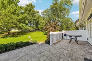 111 Fairfield Dr, Saint James, NY 11780 - Photo 29